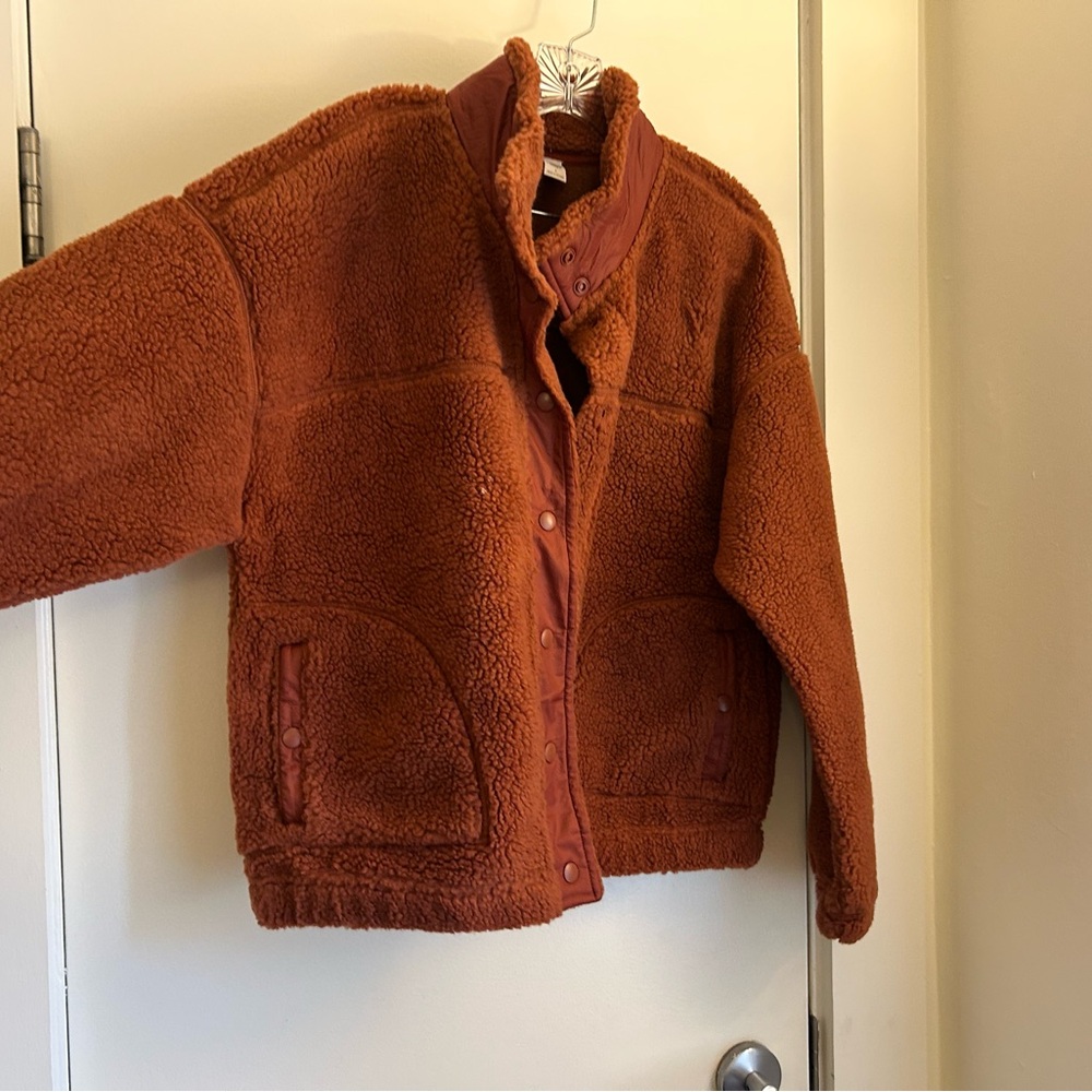 Old Navy Brown Puffer Jacket with Warm Material and Cozy Look